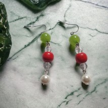 Holiday Dangle Earrings Vintage Earrings Womens Red Green Jewelry Costume - £11.03 GBP