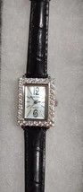 Royal Crown Mother of Pearl Ladie&#39;s Watch Water Resistant New Battery! - $222.99 MXN