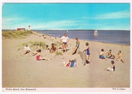 Postcard Parlee Beach Pointe du Chene Near Shediac New Brunswick People - $4.94