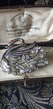 VINTAGE 1990-s Large Silver/Gold Glitter Crystal &amp; Red Crystal Swan Brooch. - £21.81 GBP