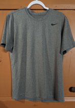 Nike Men&#39;s Dri-FIT Short Sleeve Gray Training T-Shirt Tee Size Large EUC - £9.13 GBP