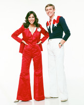 The Carpenters Studio Pose Karen In Red Bell Bottom Outfit Richard 16x20 Canvas  - £55.94 GBP