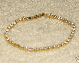 Vintage Costume Jewelry Goldtone/Rhinestone Bracelet - £6.35 GBP