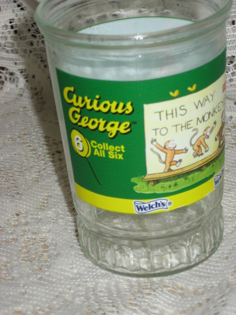 Welch&#39;s Jelly Jar - Classics-Curious George - #6 This Way to the Monkeys... - $8.00