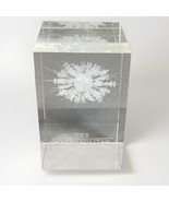 The Metropolitan Opera 3D Laser Crystal Glass Block Paperweight - $282.06 MXN