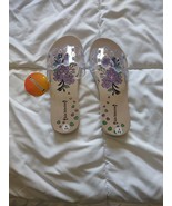 Sold Selection Size 5/6 Purple Flower Sandals - $355.79 MXN