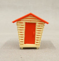Bachmann Plasticville USA Chicken Coop HO Scale Gauge Red Roof Plastic - $17.82