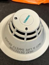 Siemens SIGA-HRS-LG Intelligent Smoke Heat Detector - $45.99