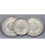 Lot De (3) Pièces De 2-1/2, 5 Et 10 Escudos Du Mozambique 1949-1955 - $1,256.35 MXN
