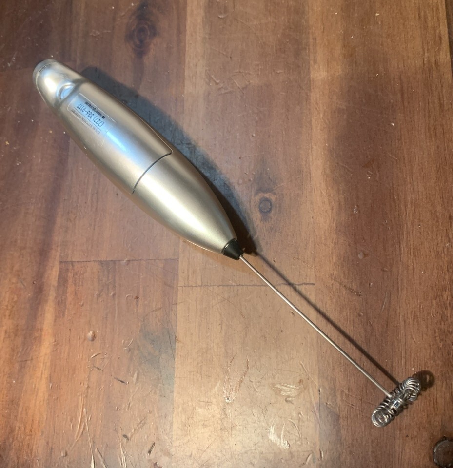 Zulay Kitchen Powerful Milk Frother Wand - Mini Milk Frother Handheld Stainless Item image 4