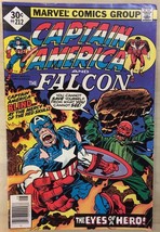 Captain America #212 (1977) Marvel Comics Vg+ - £9.33 GBP