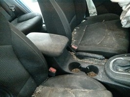 Console Front Sedan Floor Without Sliding Armrest Fits 19-23 FORTE 10481... - $3,493.66 MXN