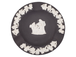 Wedgwood Cream White Black Jasperware Round Ashtray 4 1/4 Inch Trinket Dish - £9.39 GBP