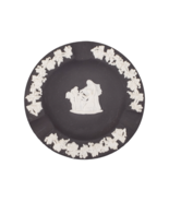 Wedgwood Cream White Black Jasperware Round Ashtray 4 1/4 Inch Trinket Dish - $15.93 CAD
