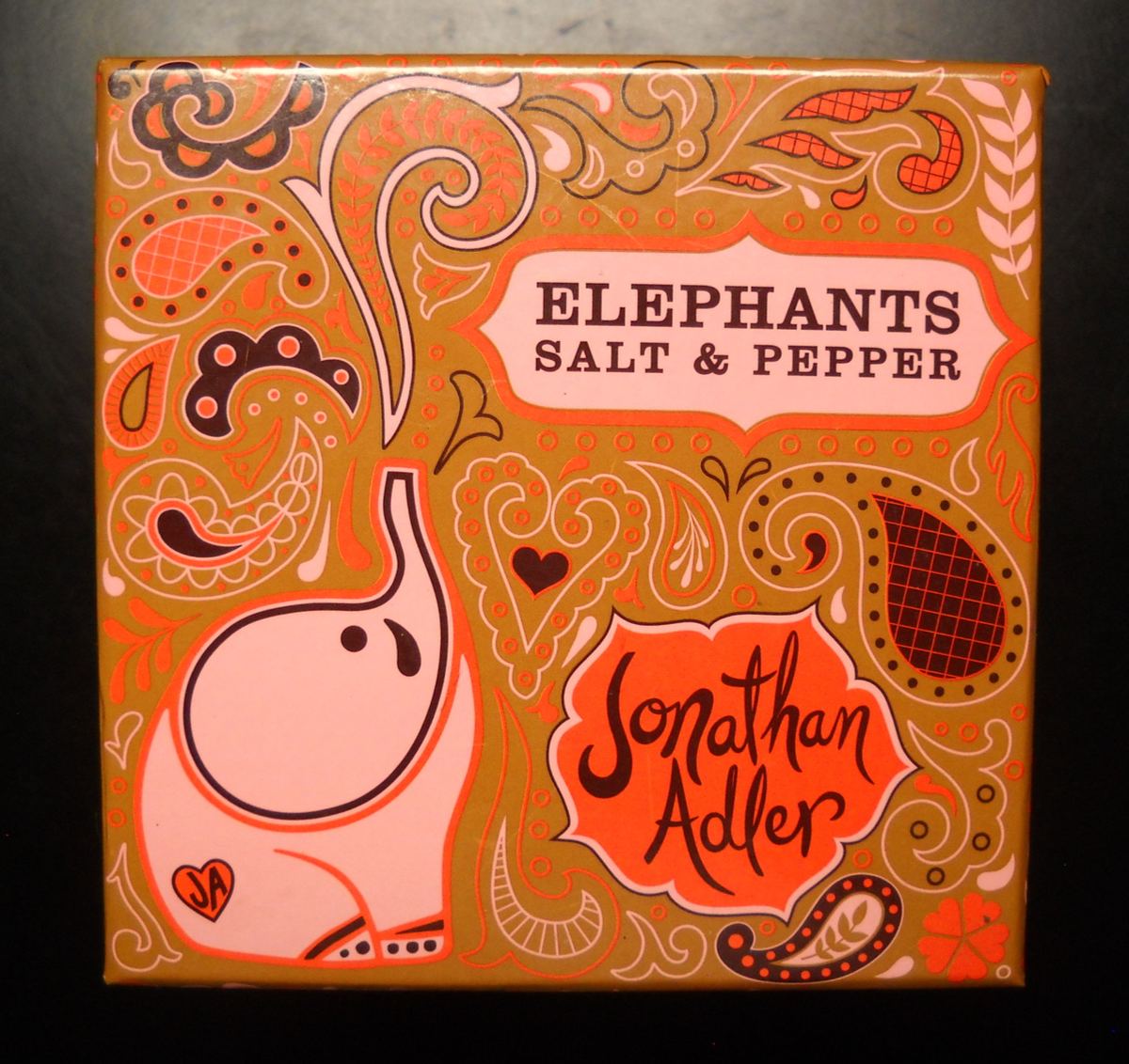 Primary image for Jonathan Adler Salt and Pepper Set Utopia Elephants White Ceramic Unused Boxed