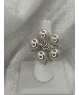 White Pearl Crystals Cluster Statement Silver Tone Ring Size 7 - $299.76 MXN