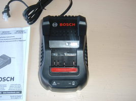 Bosch BC1880 14.4-18 volt fan-cooled li-ion fast charger. New from tool kit. - £31.16 GBP