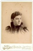Circa 1880&#39;S Cabinet Card Beautiful Woman Wearing Fancy Dress Lloyd Hartford, Ct - £7.41 GBP