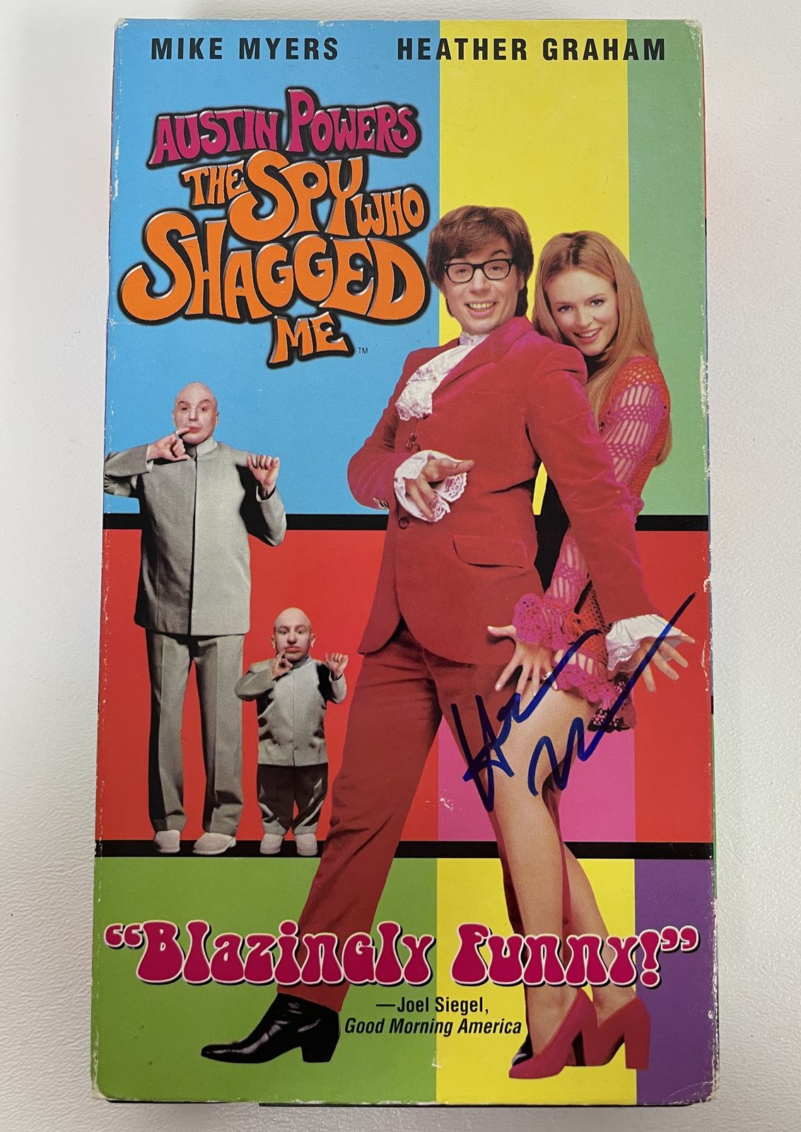 Primary image for Heather Graham Signed Autographed "Austin Powers The Spy Who Shagged Me" VHS Mov