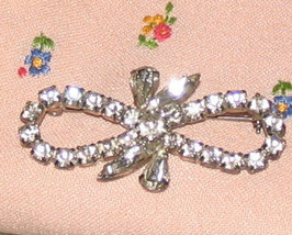 Vintage Costume Jewelry Rhinestone Bow Pin - $6.95