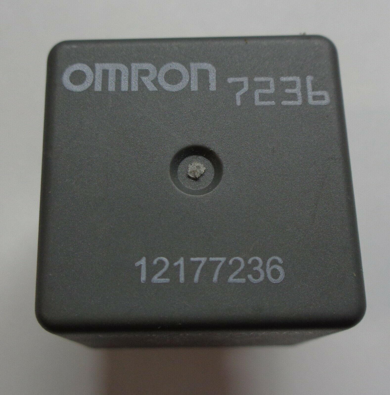Primary image for USA SELLER GM OMRON RELAY 12177236 TESTED 1 YEAR WARRANTY FREE SHIPPING GM9