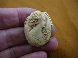 (CM19-16) Sweet LADY off-white CAMEO scrolled brass jewelry PIN Pendant Brooch - £24.22 GBP