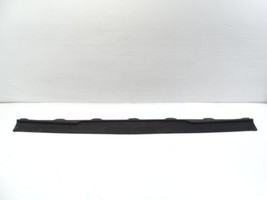 83 Mercedes 380SL trim, rear bumper filler moulding, center 1078800644 - £66.54 GBP