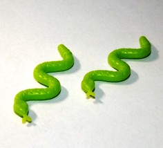 Light Green Snake Reptile of 2 Building Minifigure Bricks US - £1.29 GBP