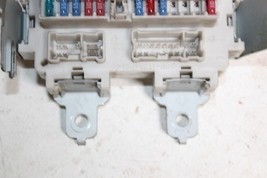 2003-2006 NISSAN 350Z M/T UNDER DASH INTERIOR FUSE BOX  R2875 image 4
