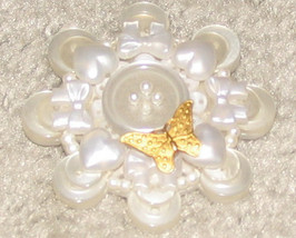 Vintage Costume Jewelry Hallmark White with Gold Butterfly P - £3.16 GBP