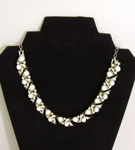 Vintage Sarah Coventry Faux Pearl Rhinestone Gold Floral Choker 16&quot; - $17.77