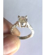 14 K white gold solitaire engagement ring white sapphire floral euro shank - €451,58 EUR+