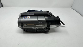 Sony Handycam CCD-TR86 8mm 30 X Digital Zoom Handheld Video Camera Parts... - $281.56 MXN