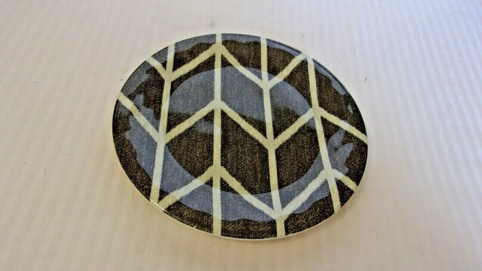 Primary image for Round Melamine Dessert Plate Green Geometric Design from Threshold 6.75" Dia.