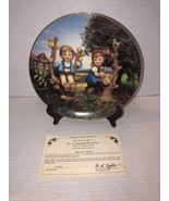 MJ Hummel Apple Tree Boy &amp; Girl The MI Hummel Plate Collection Little Co... - $32.39 CAD