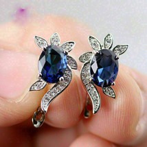 Women&#39;s 2Ct Oval CZ Blue Sapphire Floral Stud Earrings 14K White Gold Plated - £90.21 GBP