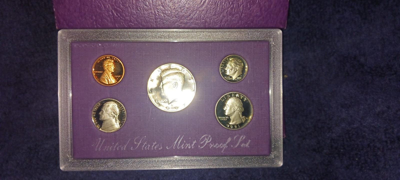 1 US PROOF 1991 MINT SETS AN OUTSTANDING ADDITION TO ANY COLLECTION  - $13.99