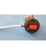 NS2-1334-00 Cleveland Controls PRESSURE SWITCH  - water heather part - $279.30 MXN