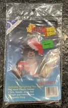 Back Street Jingles Christmas Plastic Canvas Teddy Bear Magnet Kit #11013 NOS - $4.99