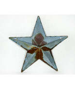 Country Galvanized 12 Inch Rusty Star Wall Pocket - $19.13 CAD