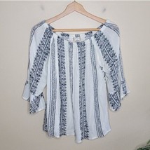 Altar&#39;d State | Blue White Print 3/4 Sleeve Top, womens size small - £18.94 GBP