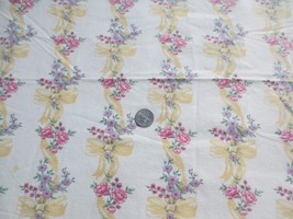 Vtg Feedsack Fabric Flowers &amp; Yellow Bows on white 31&quot; x 32&quot; hemmed tablecloth - £27.53 GBP