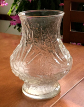 Vintage Anchor Hocking Daisy Rain Flower Vase Clear Embossed Glass 5.5&quot;H... - $8.99
