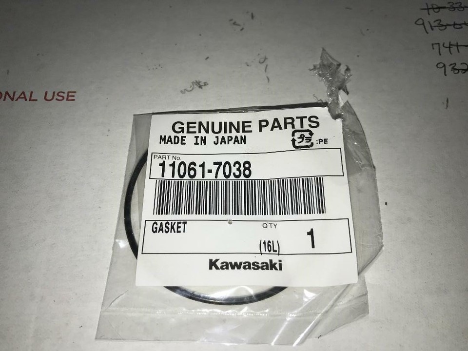 OEM Kawasaki Gasket 11061-7038, 110617038 - Genuine *New* - $3.12