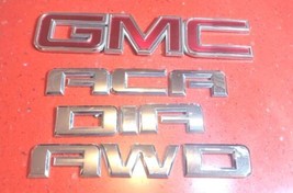 2007-2012 GMC Acadia Emblem Logo Symbol Badge Trunk Lid Rear set Red Chrome OEM  - £21.15 GBP