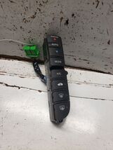 Driver Left Temperature Control Fits 04-08 TL 1360212 - $27.60