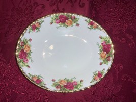 1962 Royal Albert Old Country Roses Fine China Vegetable Serving Oval Bowl  - $65.00