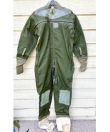 Vintage 1974 USAF Anti Exposure CWU-21/P Coverall Flight Suit - Size 8 - $1,814.82 MXN