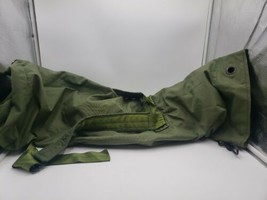 Gently Used Military Style Duffle Bag backpack - £19.35 GBP