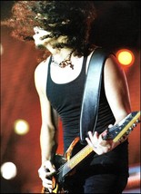 Metallica Kirk Hammett onstage with his ESP guitar 8 x 11 pin-up photo - $3.60